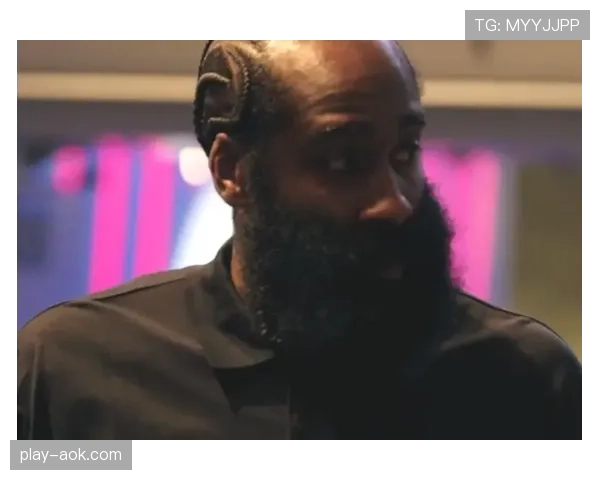 祖巴茨复出主动请缨替补，快船迎内线强化